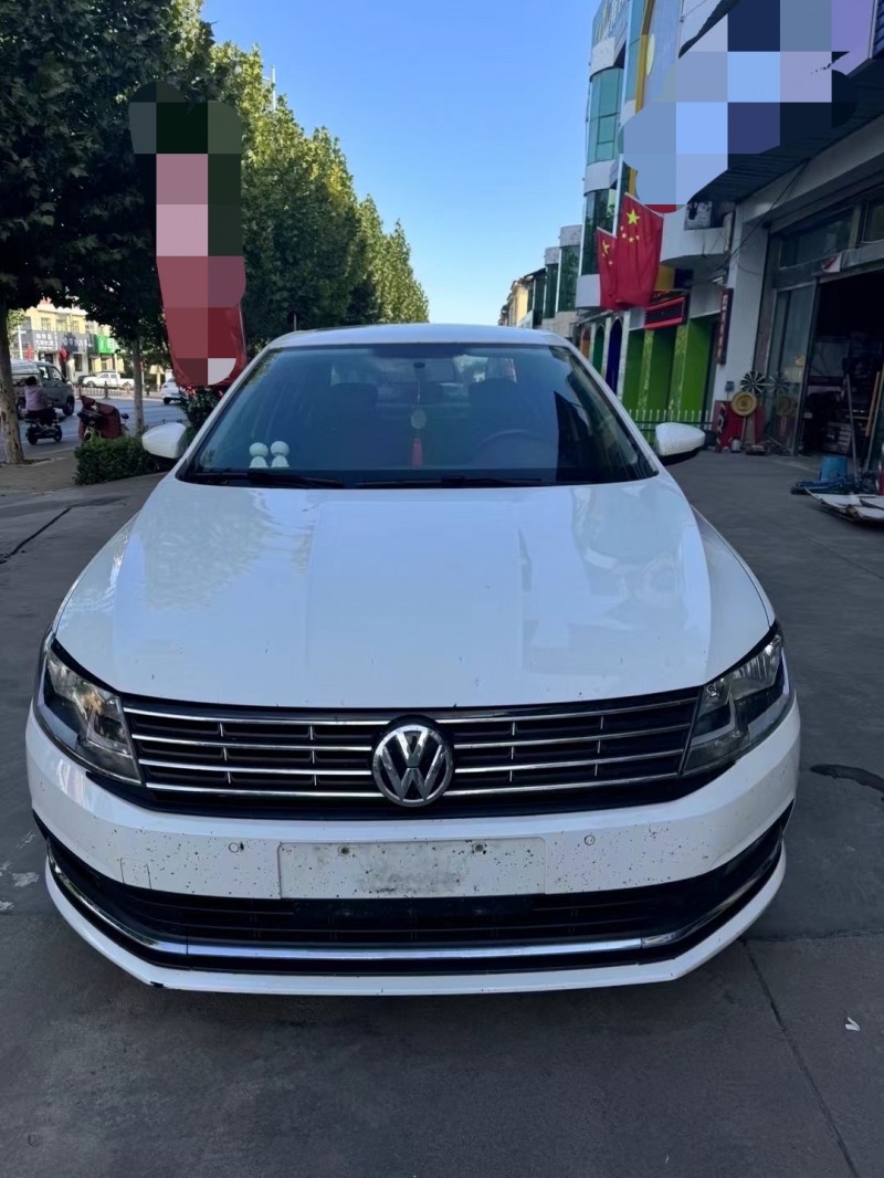 武汉16年大众朗逸1