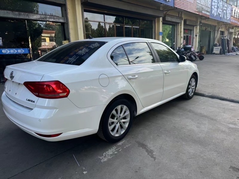 武汉16年大众朗逸5