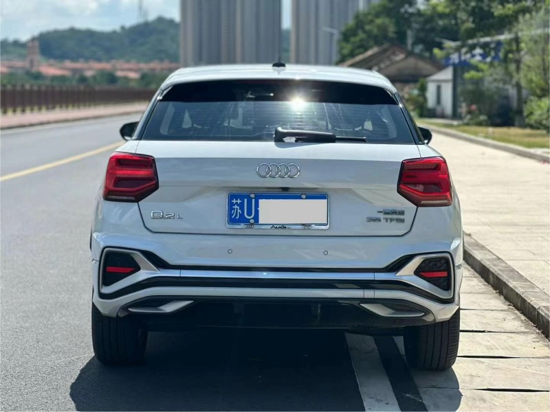 东莞22年奥迪Q29
