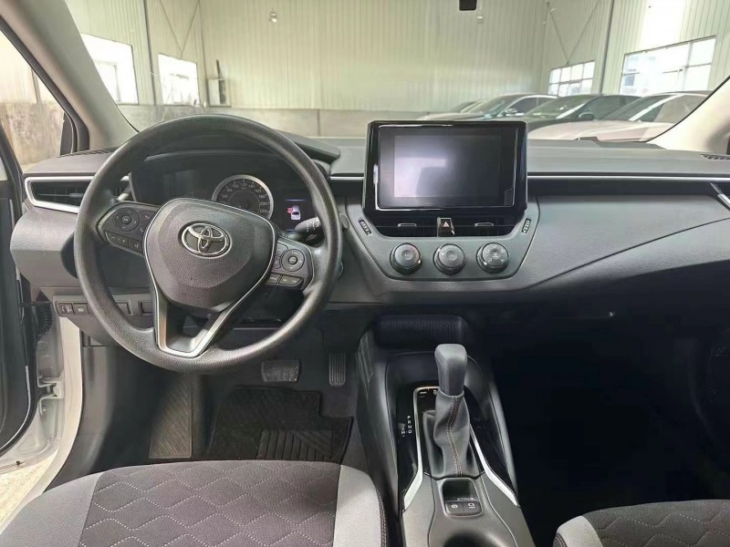 保定24年丰田卡罗拉8