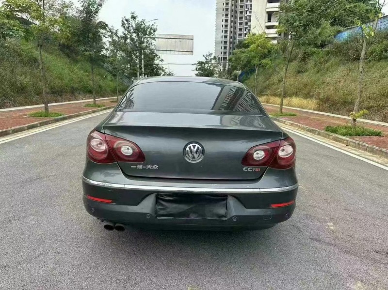 南寧11年大眾CC9