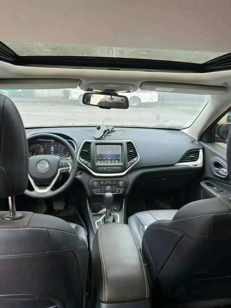 淮安20年Jeep自由光4