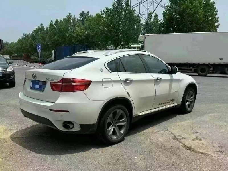 济宁12年宝马X67