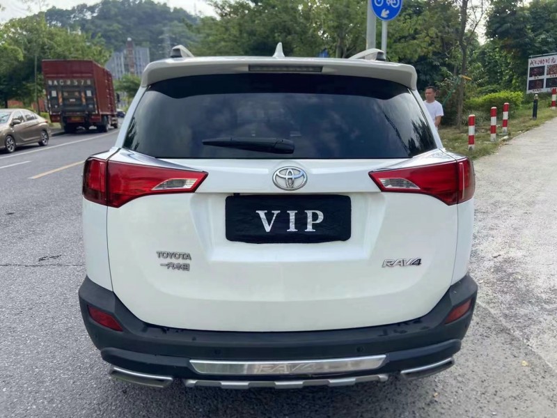 广州15年丰田RAV45