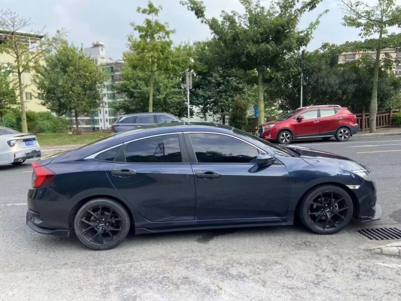 广州18年本田思域4