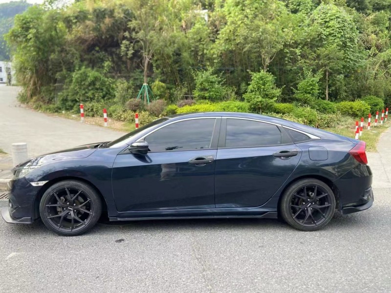 广州18年本田思域5