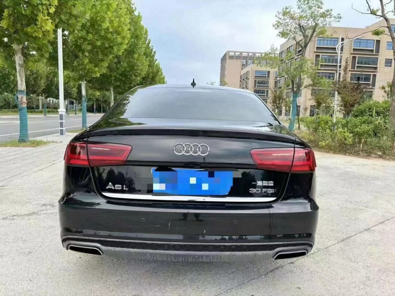 济宁19年奥迪A6L9