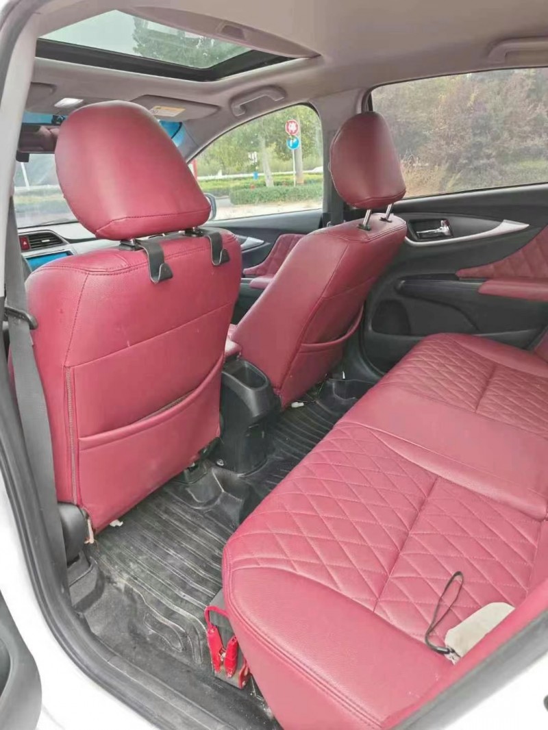 济宁18年本田凌派5