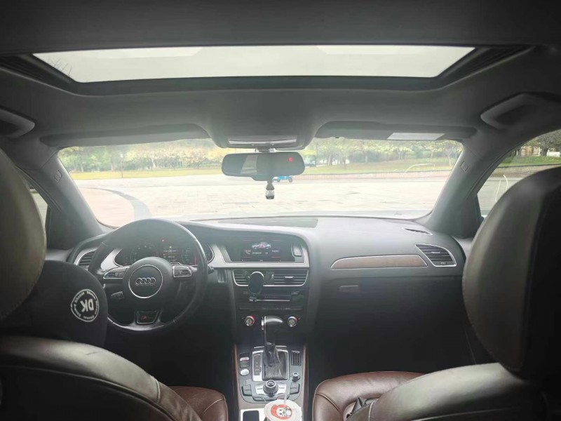 武汉16年奥迪A4L4