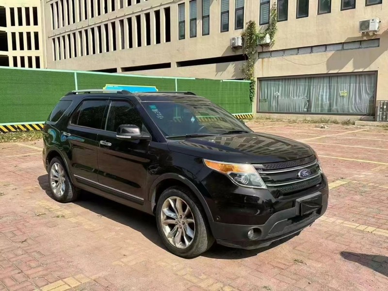 青岛14年福特探险者2