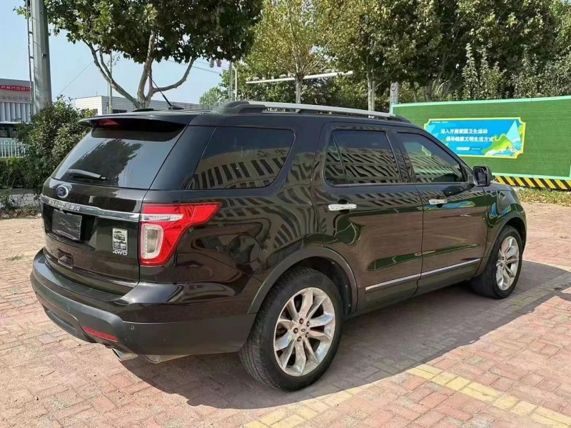 青岛14年福特探险者7