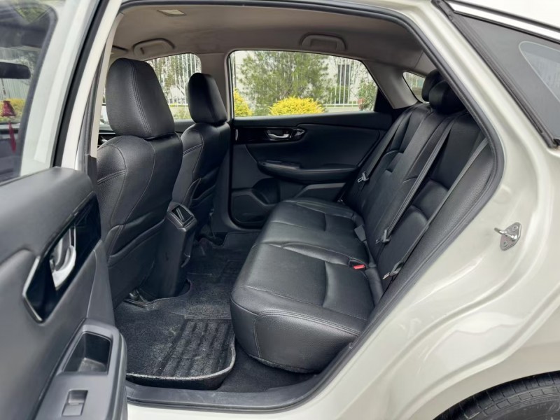 济宁19年本田享域3