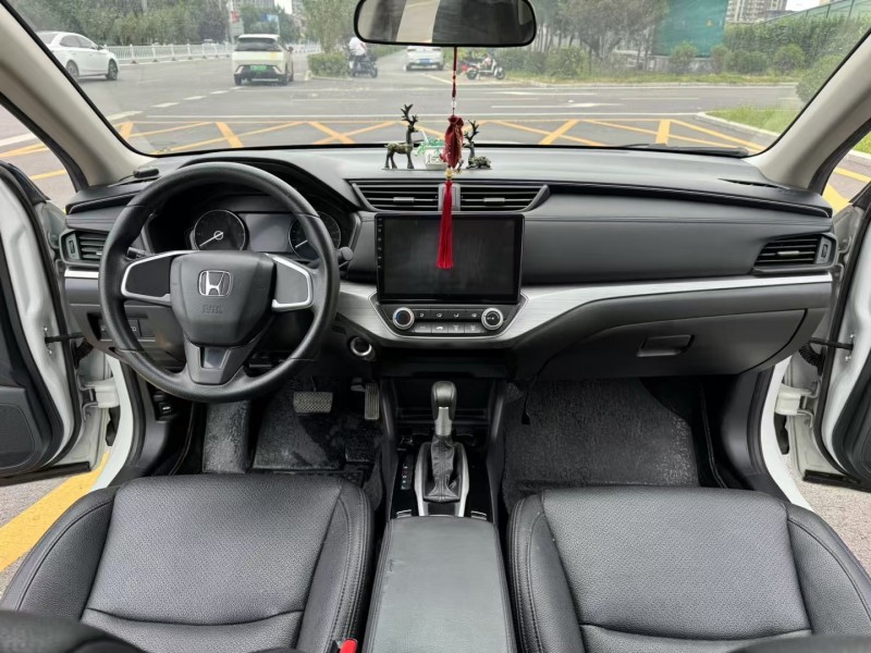 济宁19年本田享域5