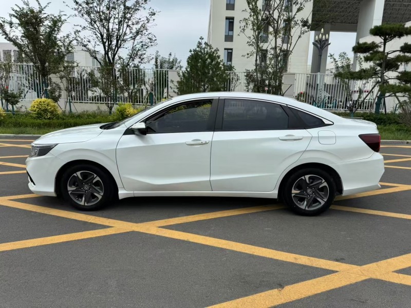 济宁19年本田享域7