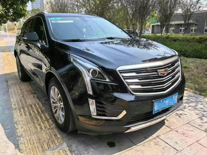 鄂州17年凱迪拉克XT52