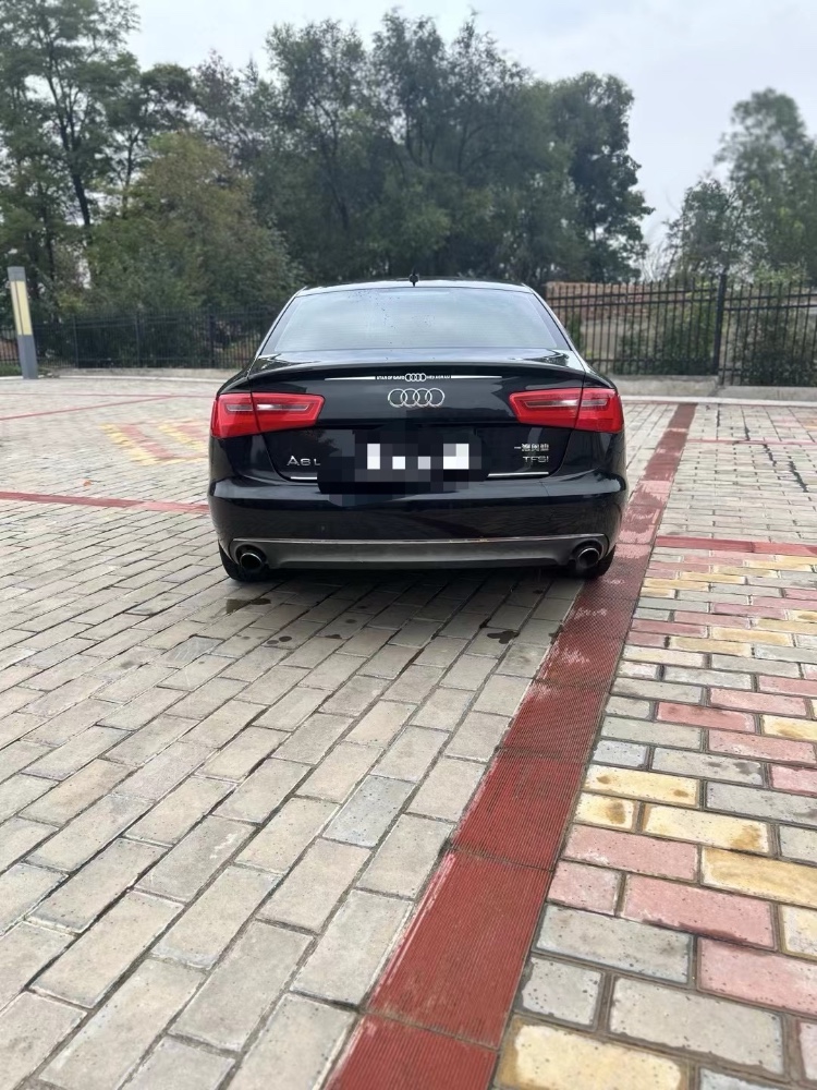 平涼15年奧迪A6L8