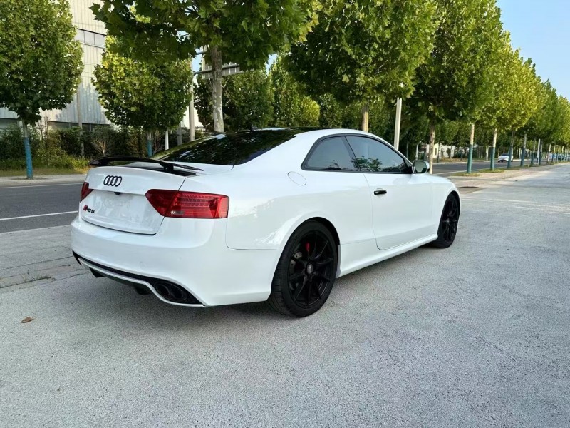 徐州15年奥迪RS58