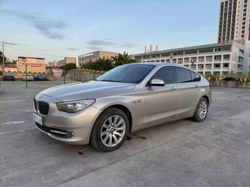 南宁11年宝马5系GT3