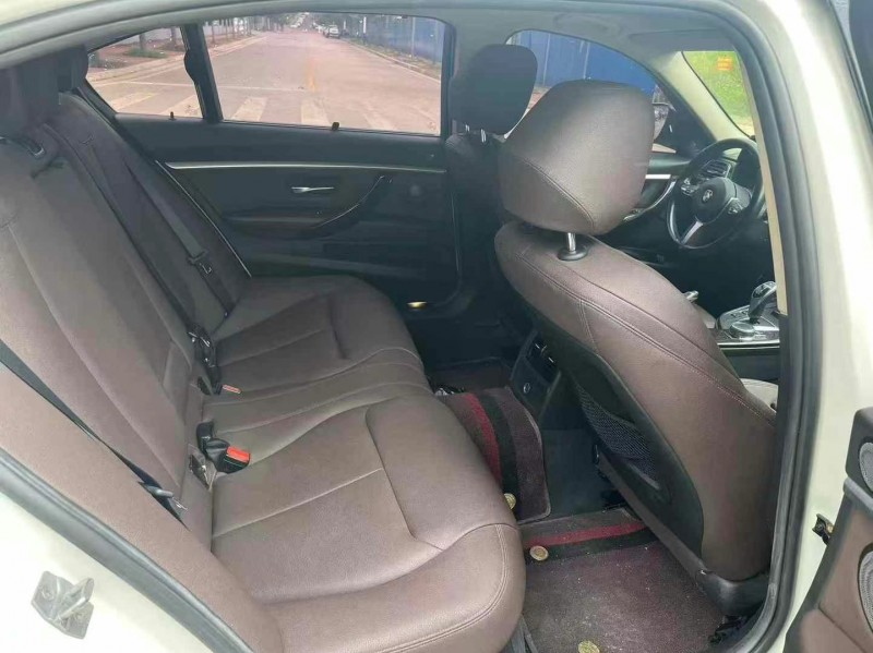 南宁18年宝马3系6