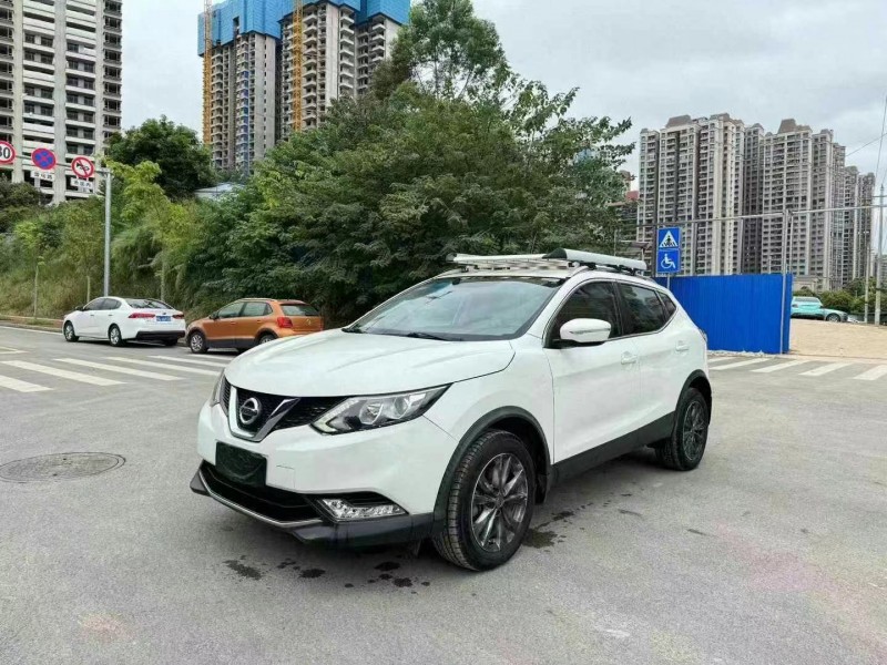 南寧16年日產逍客2