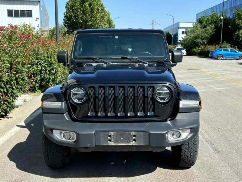 徐州18年Jeep牧馬人1