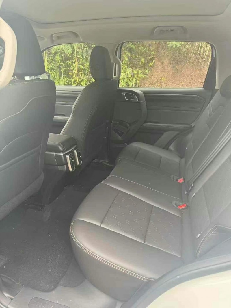 成都24年哈弗大狗5