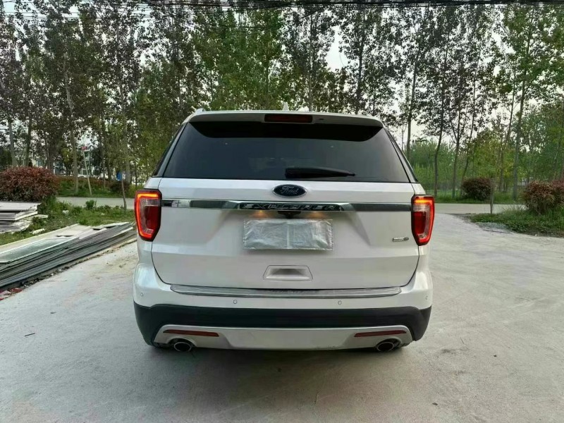 徐州17年福特探险者9