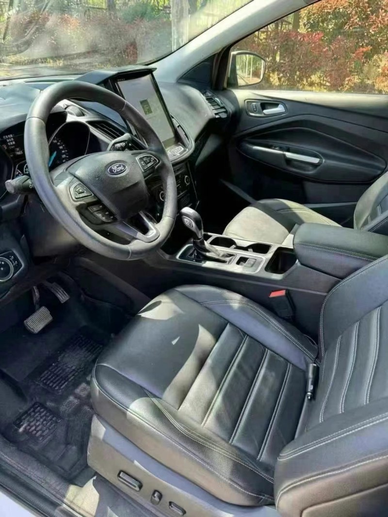 枣庄19年福特翼虎4