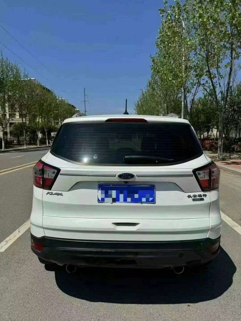 枣庄19年福特翼虎9