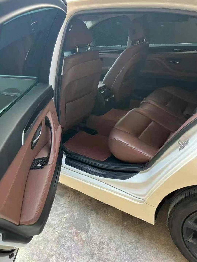 成都17年宝马5系2