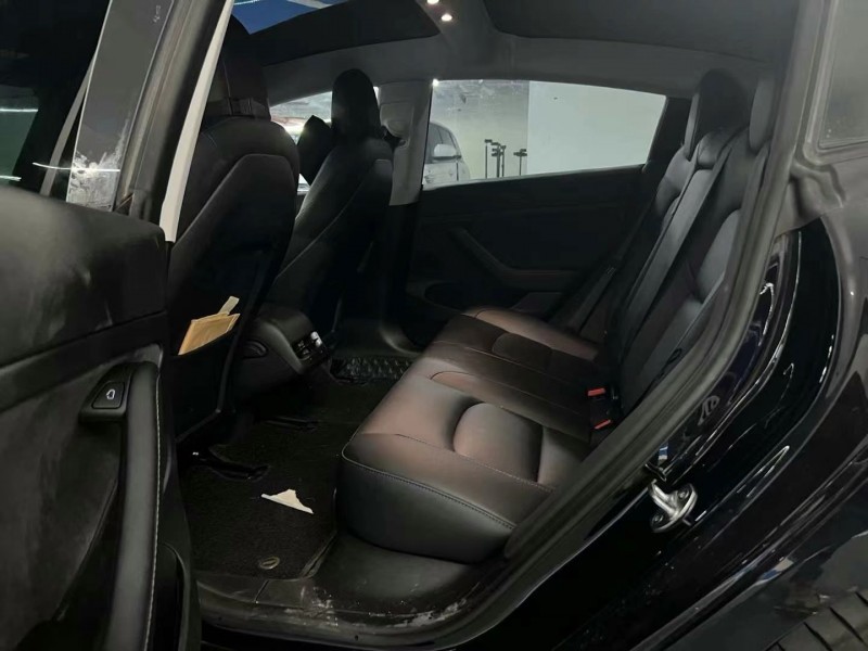 廣州22年特斯拉MODEL 35