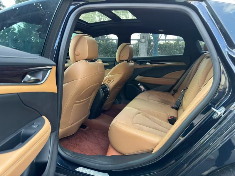 盐城21年别克君越6