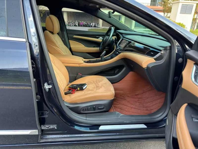 盐城21年别克君越8