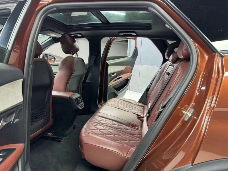 成都18年标致40085