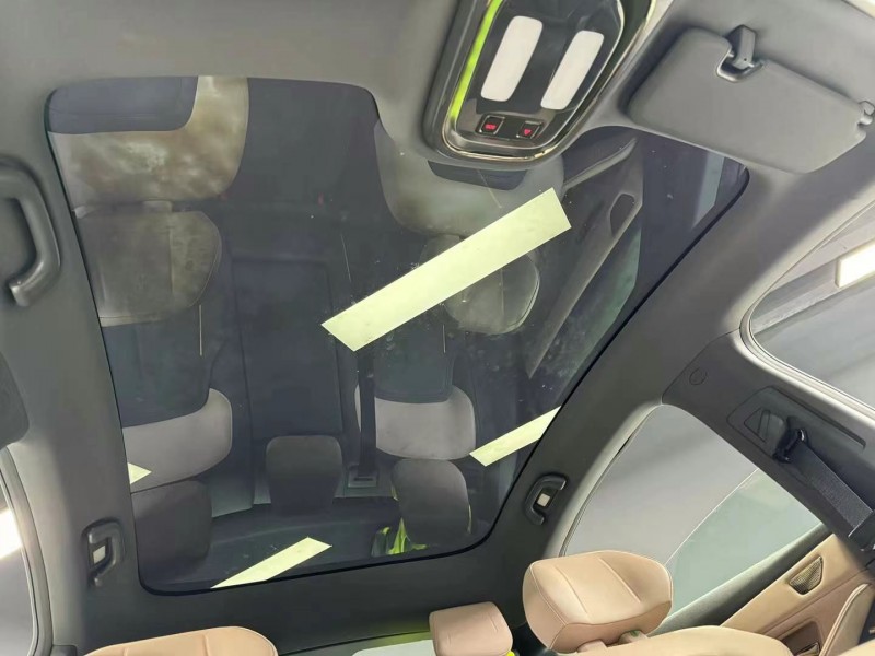 成都23年长安汽车深蓝9