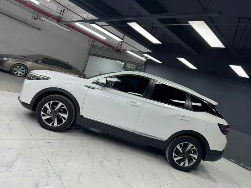 成都22年东风风光3