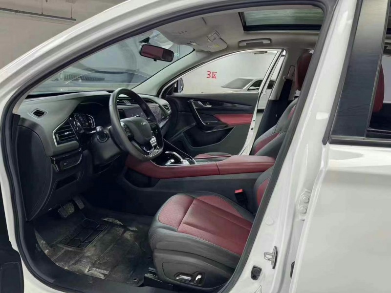 成都22年东风风光8