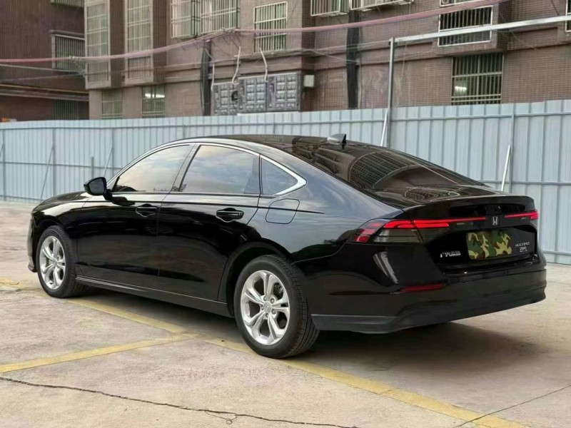 佛山23年本田雅阁6