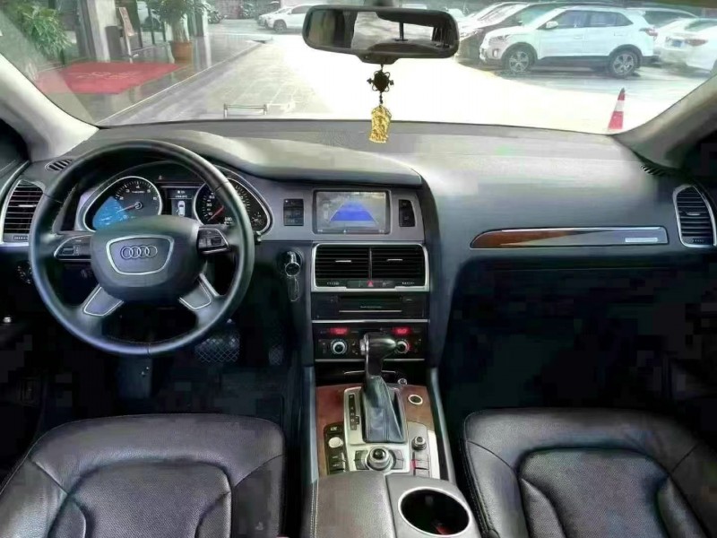 佛山15年奥迪Q76