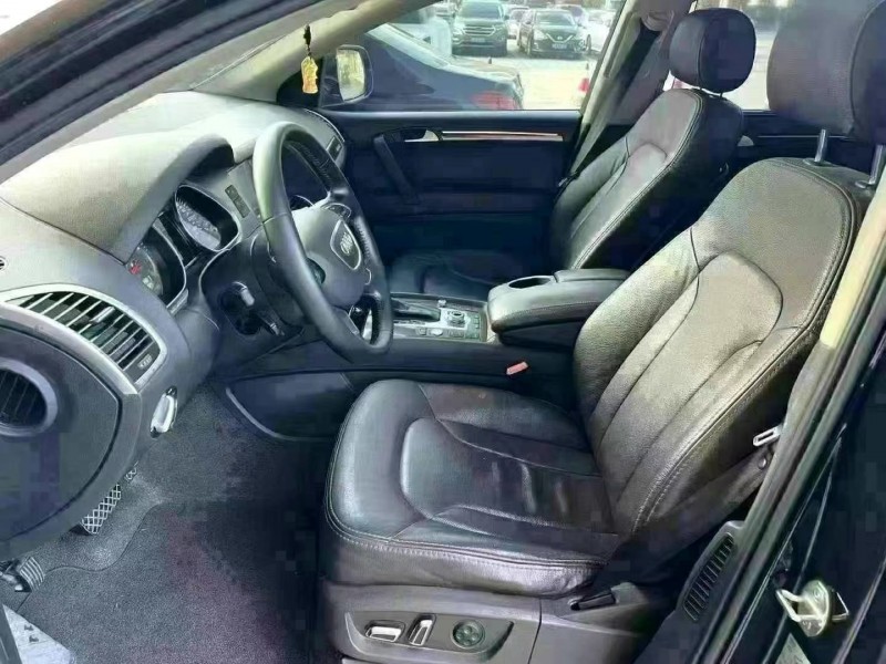 佛山15年奥迪Q78