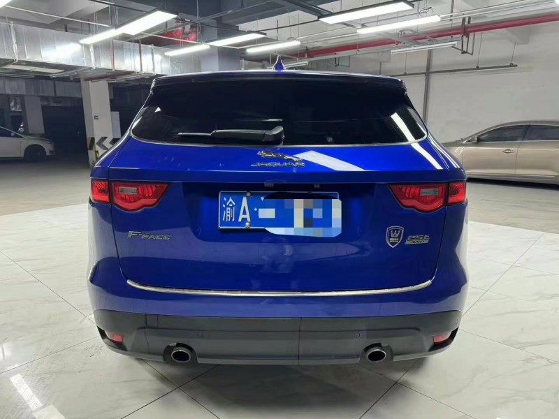 成都18年捷豹F-PACE8