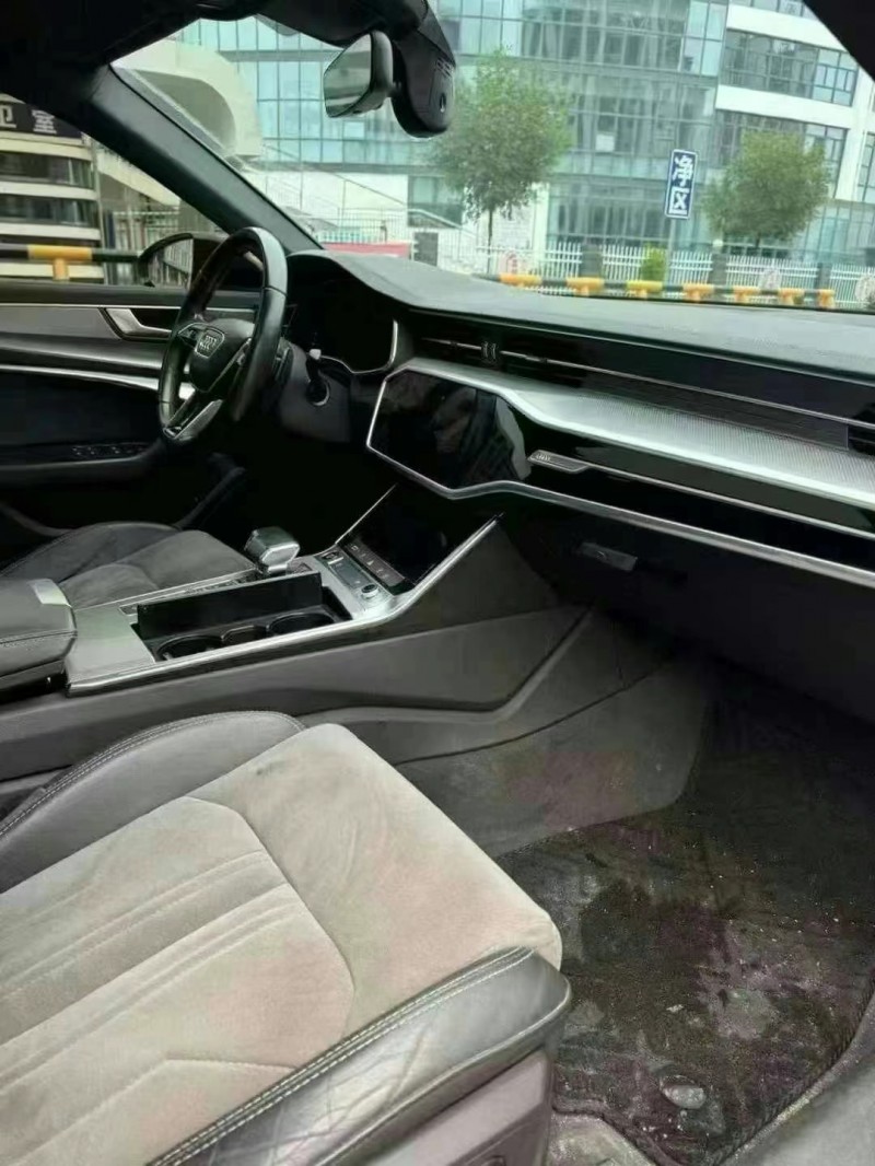 保定21年奥迪A6L5