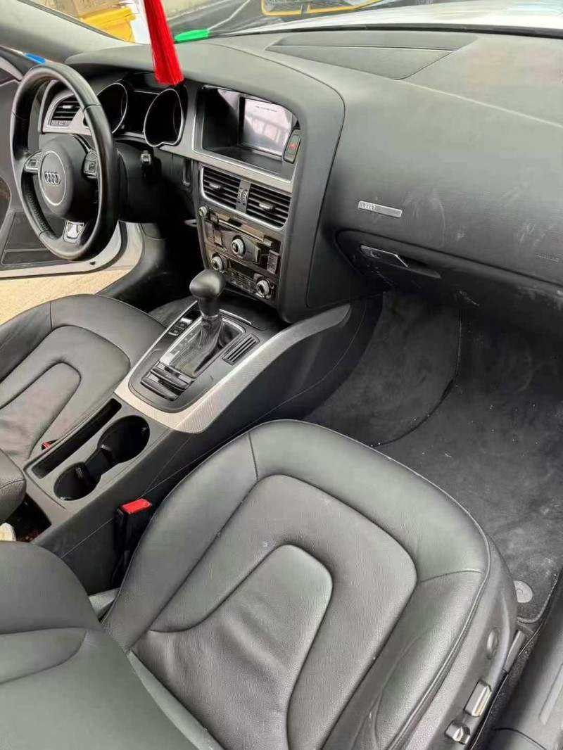 盐城13年奥迪A57