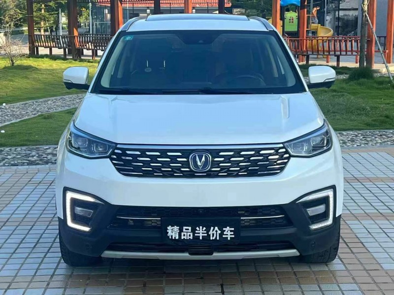 汕頭18年長安汽車CS551