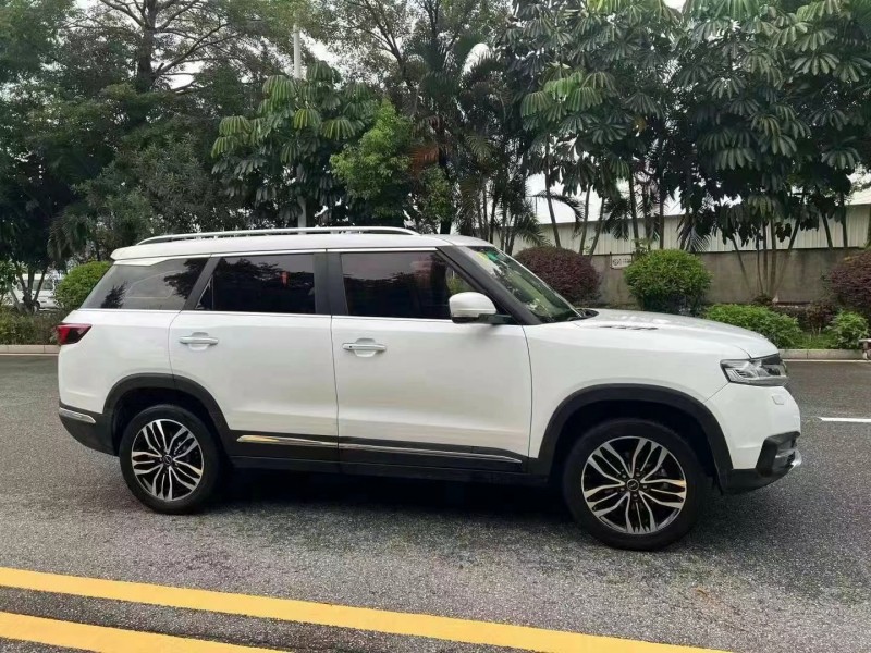 陽江18年昌河Q72