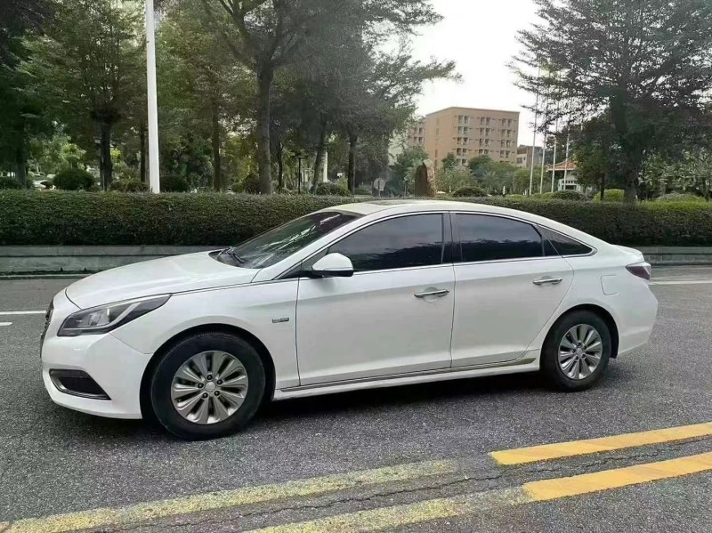 深圳17年现代索纳塔九3