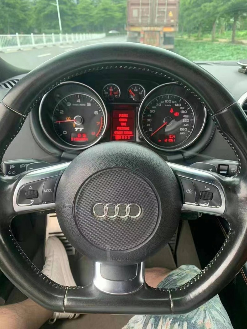 佛山08年奥迪TT4