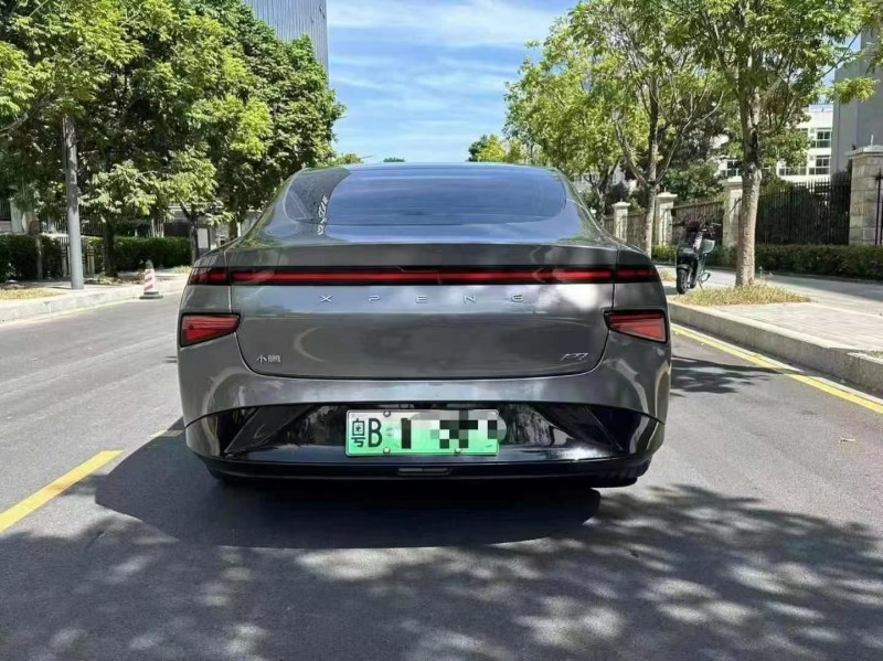 湛江22年小鵬汽車p75