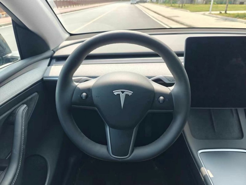 汕尾24年特斯拉MODEL Y8