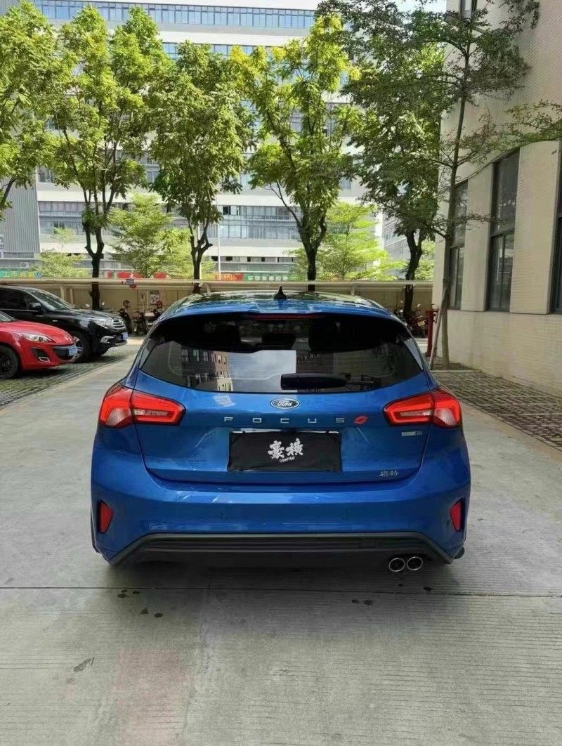 广州21年福特福克斯7